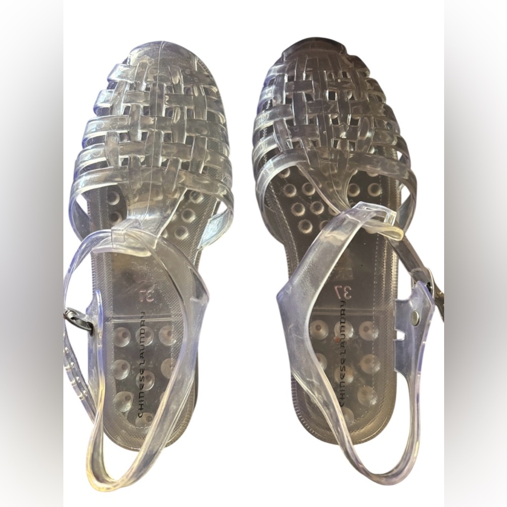 Chinese Laundry Gray Sandals Strappy Design